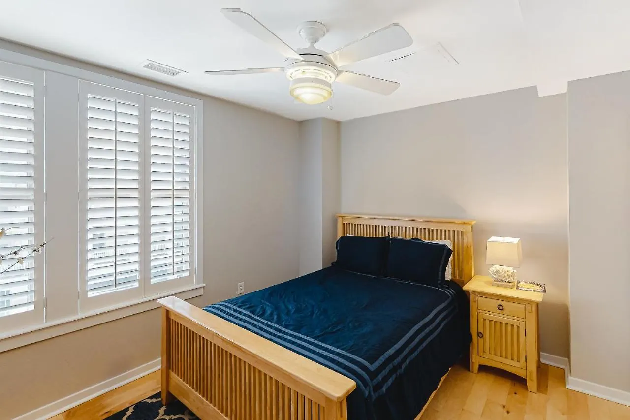 The Sanctuary - Getta Tan B238 Apartment Virginia Beach 0*,  United States