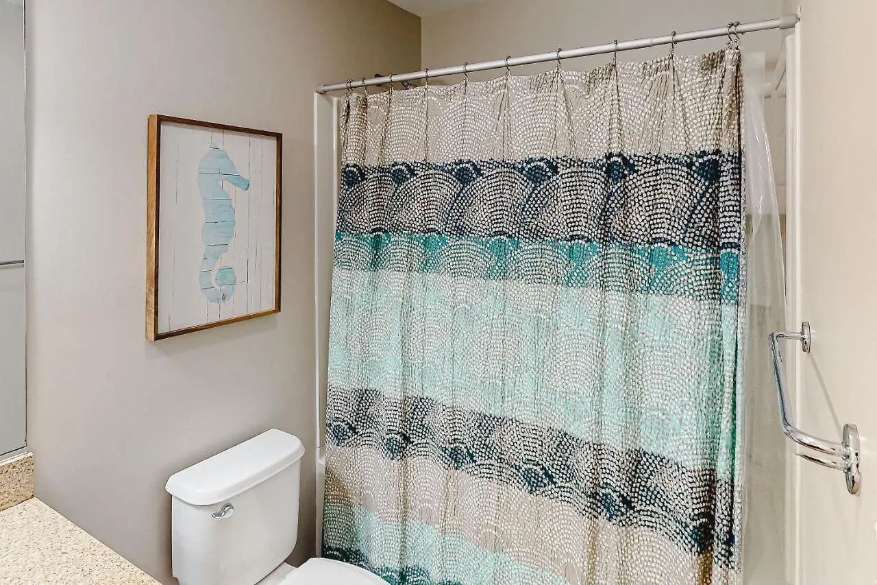 The Sanctuary - Getta Tan B238 Apartment Virginia Beach