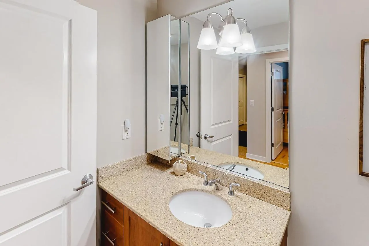 The Sanctuary - Getta Tan B238 Apartment Virginia Beach 0*,  United States