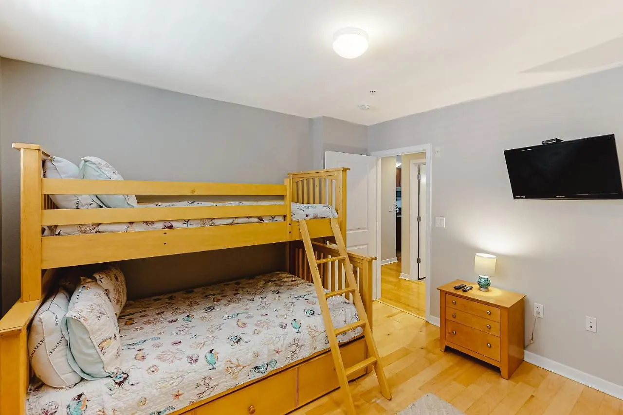 The Sanctuary - Getta Tan B238 Apartment Virginia Beach